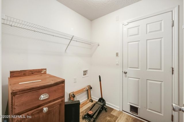 7525 SUNNYDALE Lane, Jacksonville, FL 32256