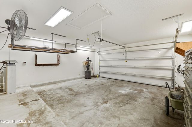 7525 SUNNYDALE Lane, Jacksonville, FL 32256