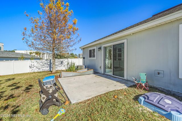 7525 SUNNYDALE Lane, Jacksonville, FL 32256