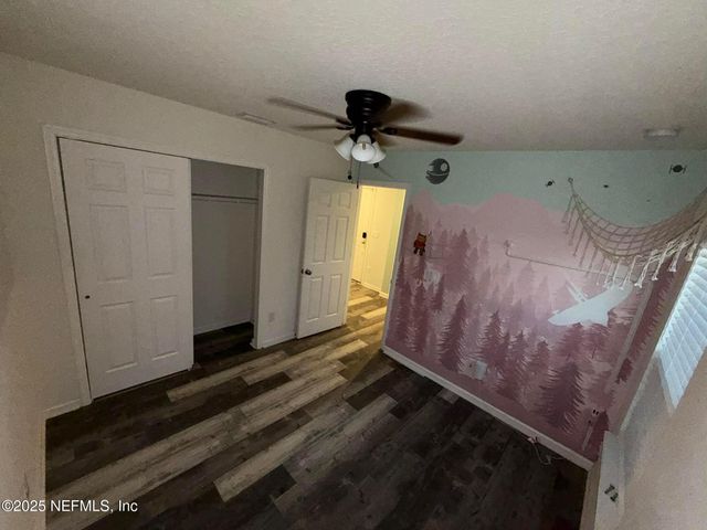 7525 SUNNYDALE Lane, Jacksonville, FL 32256