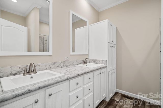 123 Bellamy Road, Asheville, NC 28806