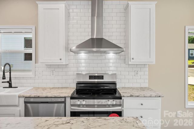 123 Bellamy Road, Asheville, NC 28806