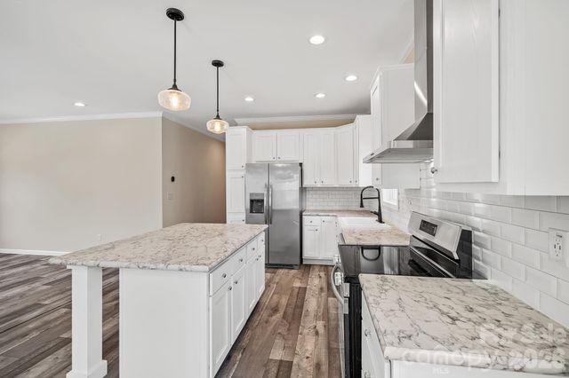 123 Bellamy Road, Asheville, NC 28806