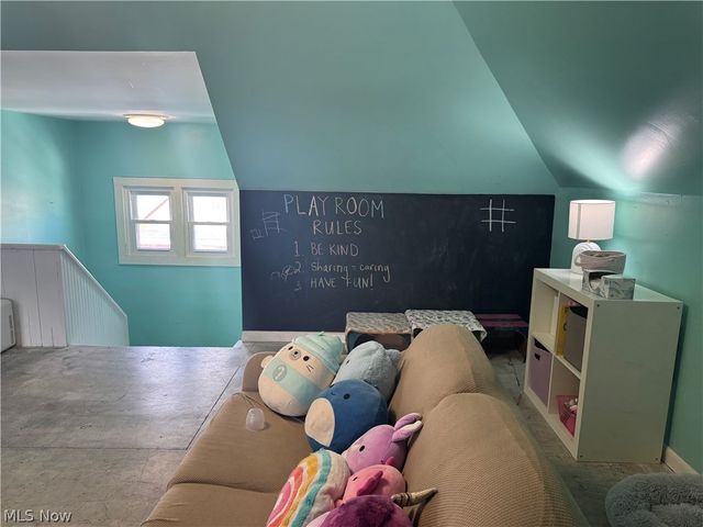 503 N 10th Street, Cambridge, OH 43725