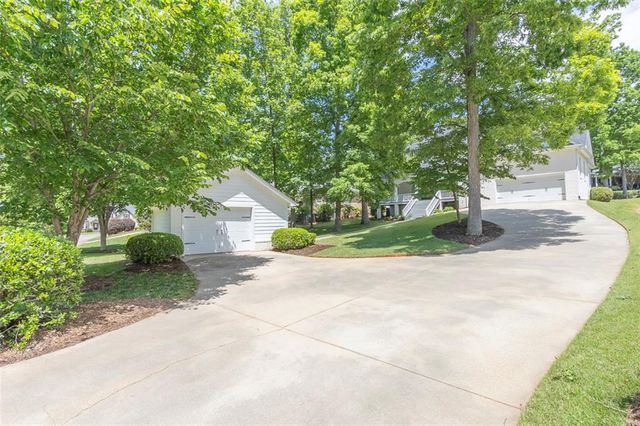 316 Avenue of Oaks, Anderson, SC 29621