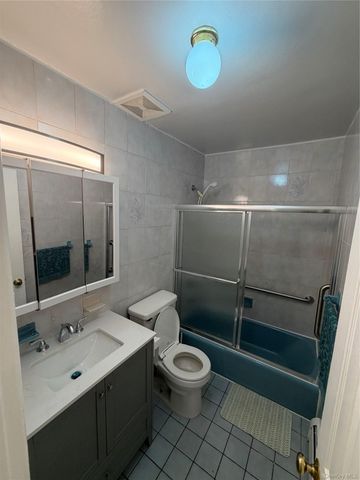 2735 Cropsey Avenue Apt B, Brooklyn, NY 11214