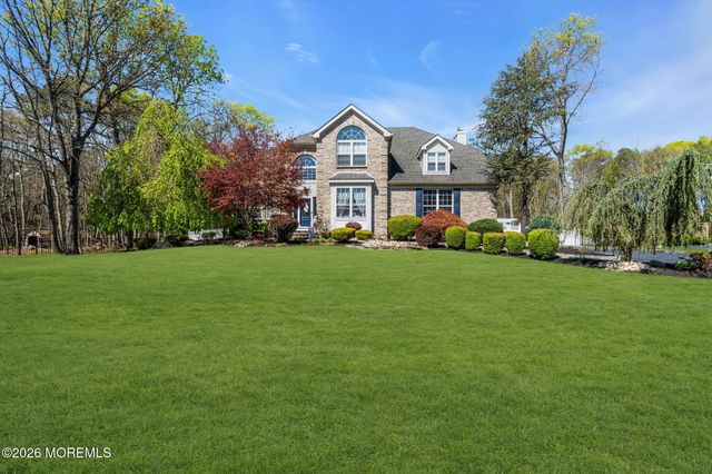 95 Erin Drive, Jackson, NJ 08527