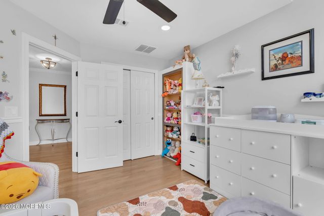 95 Erin Drive, Jackson, NJ 08527