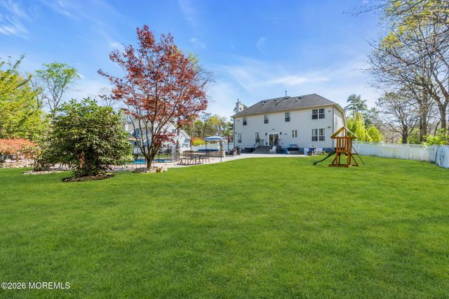 95 Erin Drive, Jackson, NJ 08527