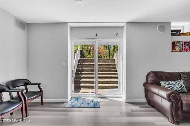 95 Erin Drive, Jackson, NJ 08527