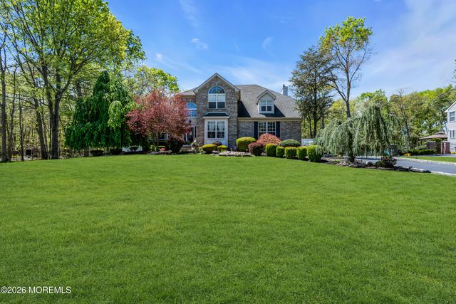 95 Erin Drive, Jackson, NJ 08527