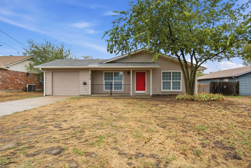 1416 N Rusk Street, Weatherford, TX 76086 — exterior