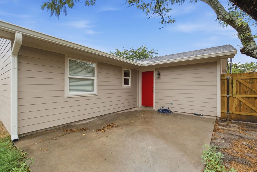 1416 N Rusk Street, Weatherford, TX 76086 — photo 5