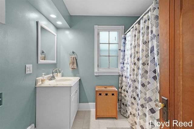 708 Brush Street, Portland, MI 48875