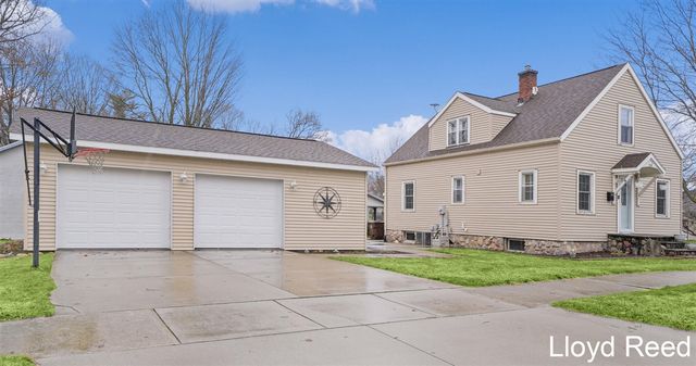 708 Brush Street, Portland, MI 48875