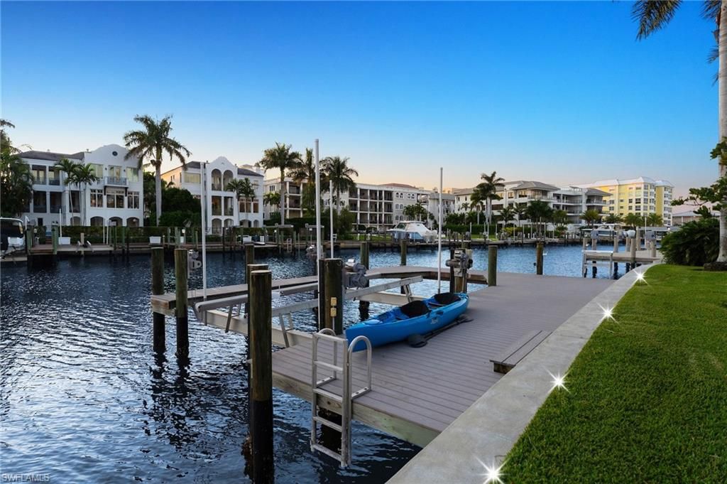 1795 Hurricane Harbor LN, NAPLES, FL 34102 — photo 2