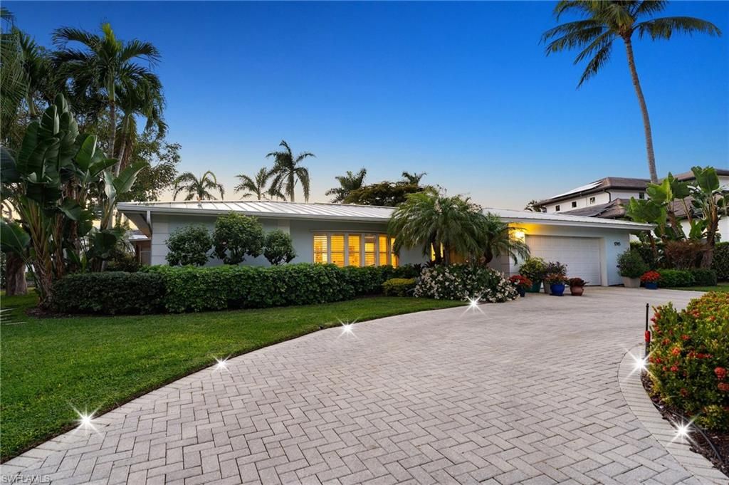 1795 Hurricane Harbor LN, NAPLES, FL 34102 — photo 3