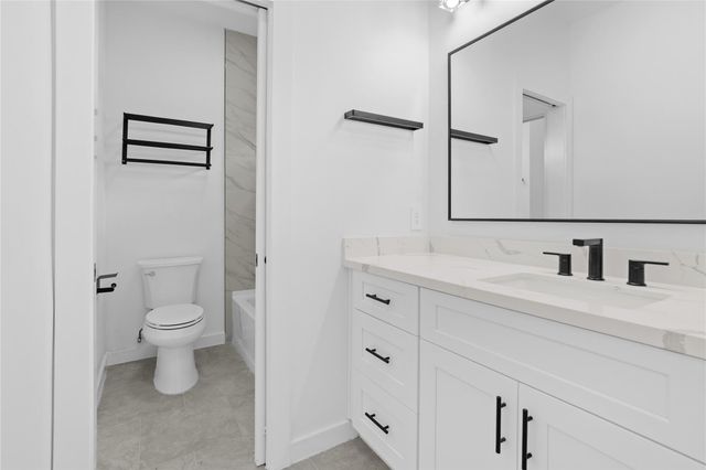 8215 Gladstone Street, Houston, TX 77051