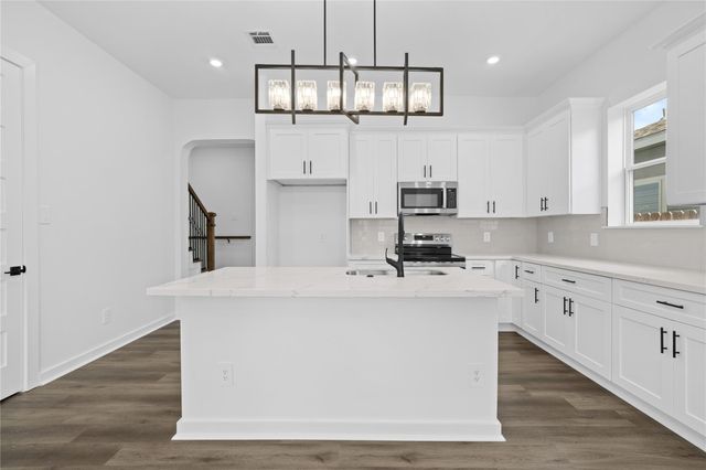 8215 Gladstone Street, Houston, TX 77051