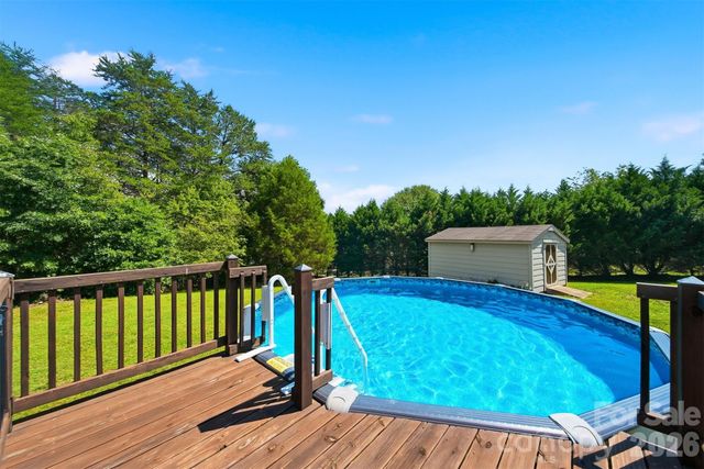 8365 White Pine Circle, Connelly Springs, NC 28612