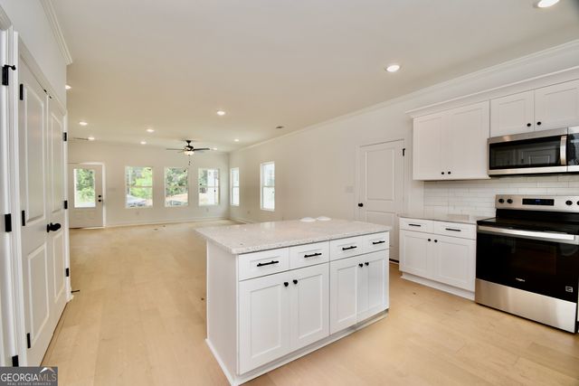 205 Timsbury Drive, Athens, GA 30607