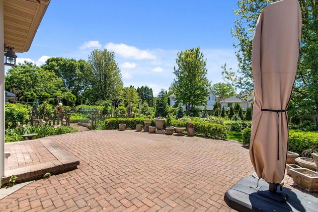 W5875 SWEET CLOVER DRIVE, Appleton, WI 54915