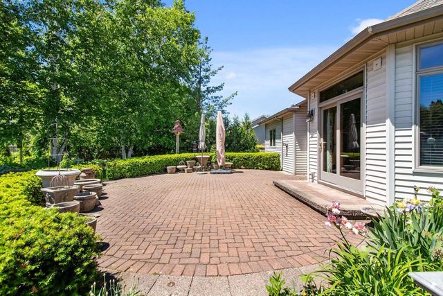 W5875 SWEET CLOVER DRIVE, Appleton, WI 54915