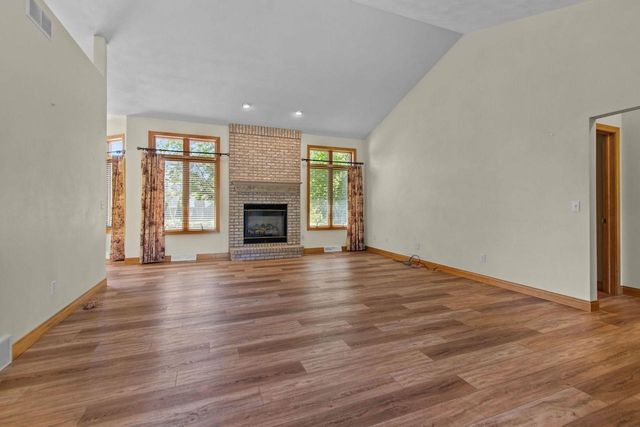W5875 SWEET CLOVER DRIVE, Appleton, WI 54915