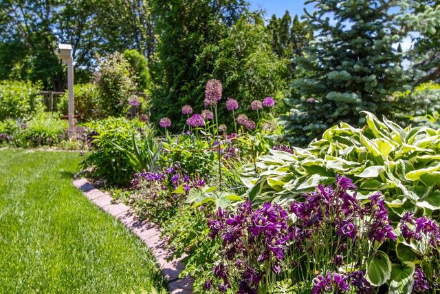 W5875 SWEET CLOVER DRIVE, Appleton, WI 54915