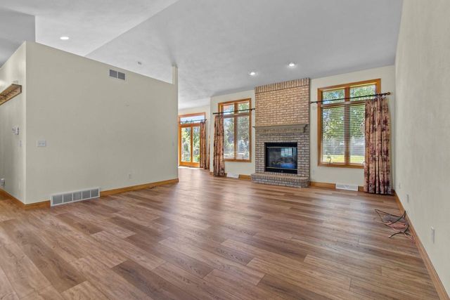 W5875 SWEET CLOVER DRIVE, Appleton, WI 54915