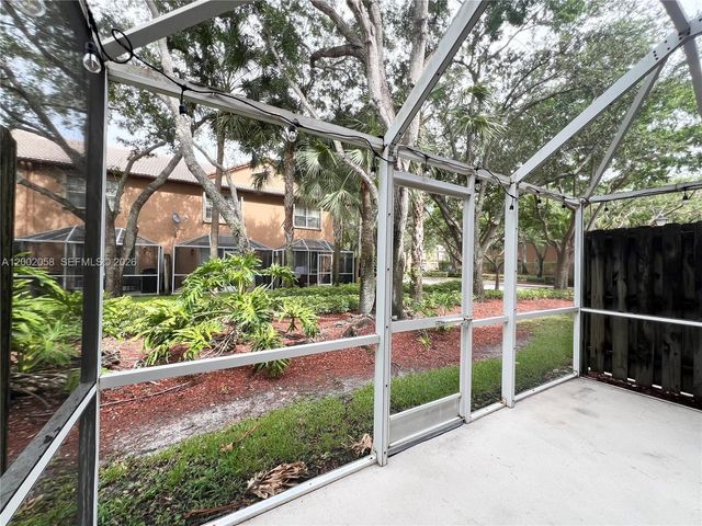 1524 Coronado Rd, Weston, FL 33327