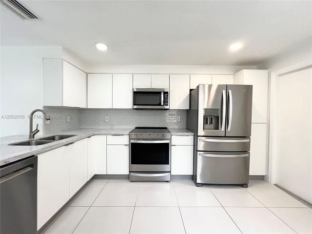 1524 Coronado Rd, Weston, FL 33327