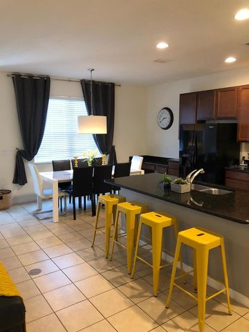 921 LAS FUENTES DRIVE, Kissimmee, FL 34747