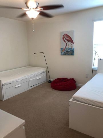 921 LAS FUENTES DRIVE, Kissimmee, FL 34747