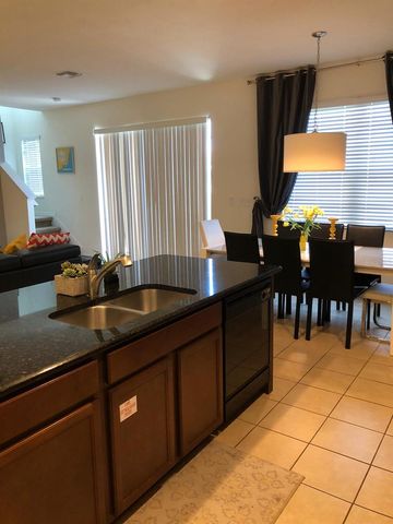 921 LAS FUENTES DRIVE, Kissimmee, FL 34747