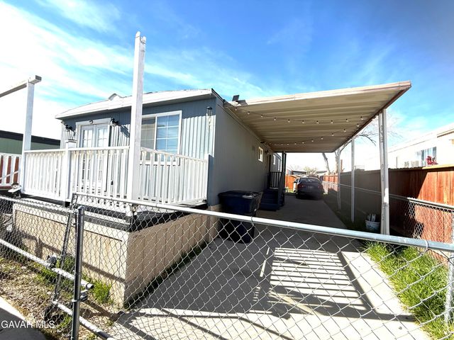 3300 W 15th Street 358, Rosamond, CA 93560