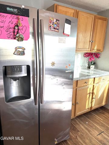 3300 W 15th Street 358, Rosamond, CA 93560