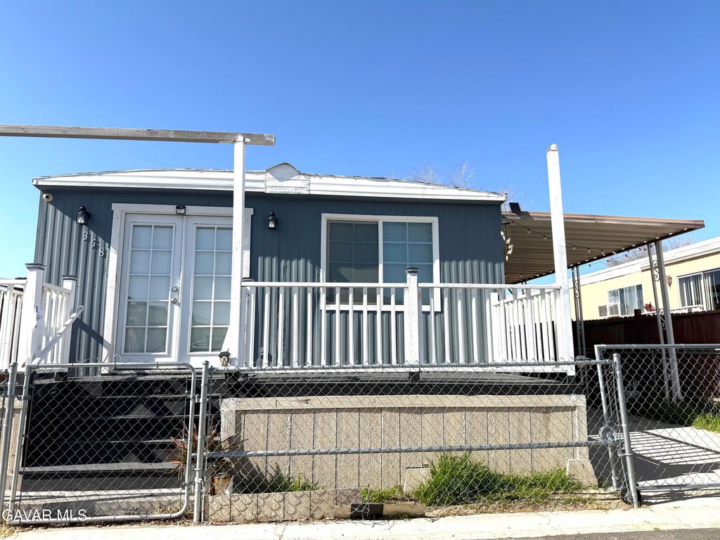 3300 W 15th Street 358, Rosamond, CA 93560
