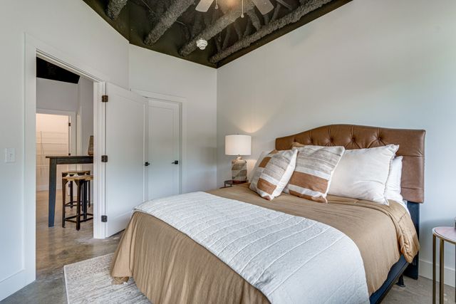 295 Plus Park Blvd Unit 113, Nashville, TN 37217