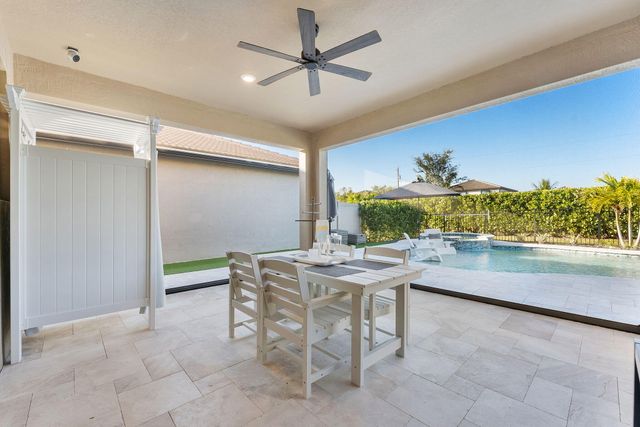 8623 Patron Lane, Lake Worth, FL 33467