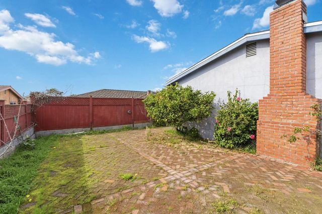 1609 1609 Darwin St, Seaside, CA 93955