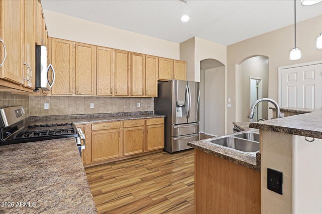 3577 W NAOMI Lane, San Tan Valley, AZ 85144