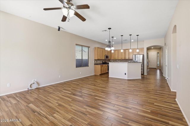 3577 W NAOMI Lane, San Tan Valley, AZ 85144