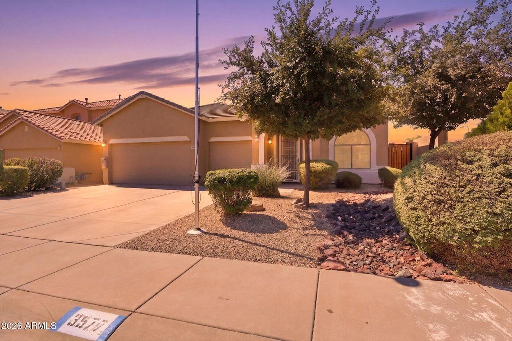 3577 W NAOMI Lane, San Tan Valley, AZ 85144 — photo 2