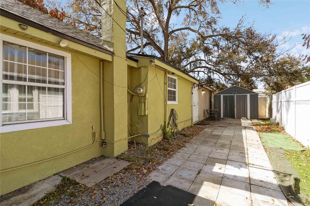 710 BAY STREET, Kissimmee, FL 34744