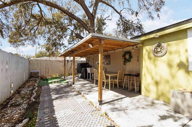 710 BAY STREET, Kissimmee, FL 34744