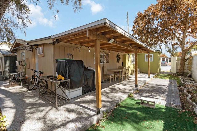 710 BAY STREET, Kissimmee, FL 34744