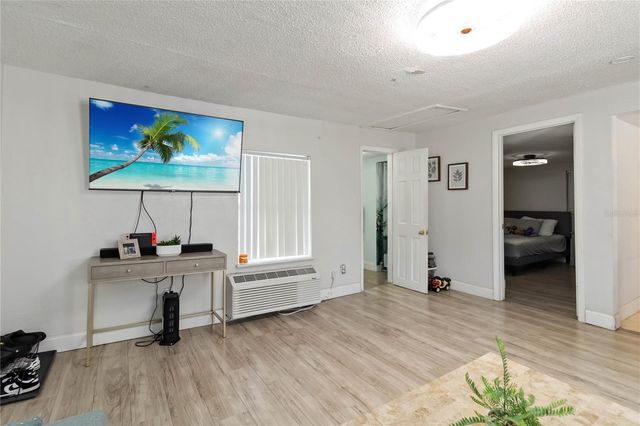 710 BAY STREET, Kissimmee, FL 34744