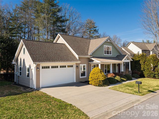 34 Driftstone Circle, Arden, NC 28704