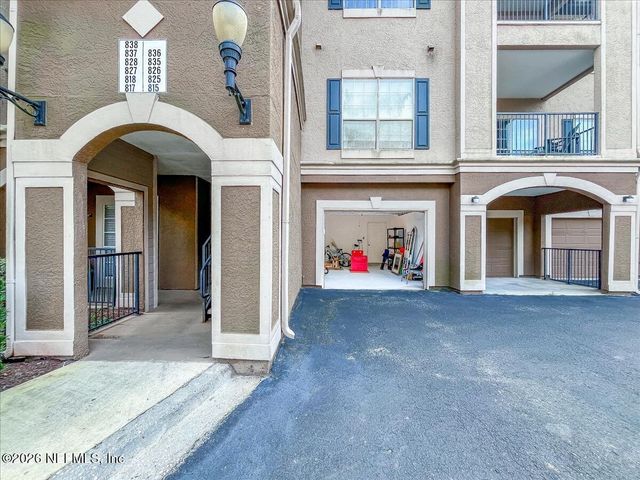 10961 BURNT MILL Road 828, Jacksonville, FL 32256